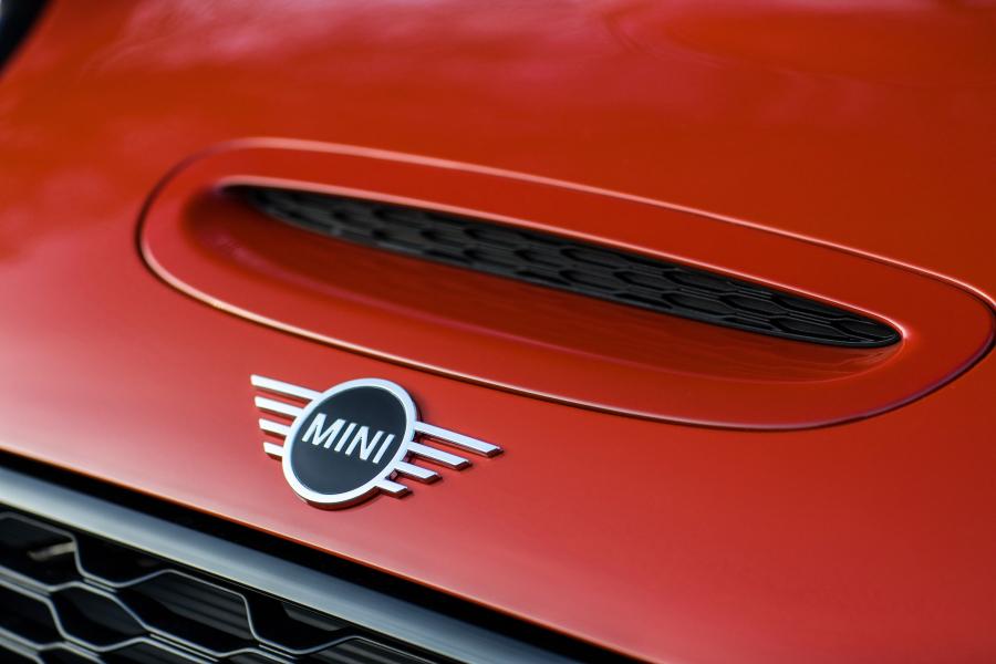 Детали экстерьера Mini Cooper S (F56) 2018 года  (UK) (фото 10 из 15)